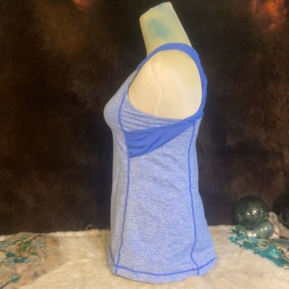 Lululemon tank top 6 (5000D) - Picture 6 of 6